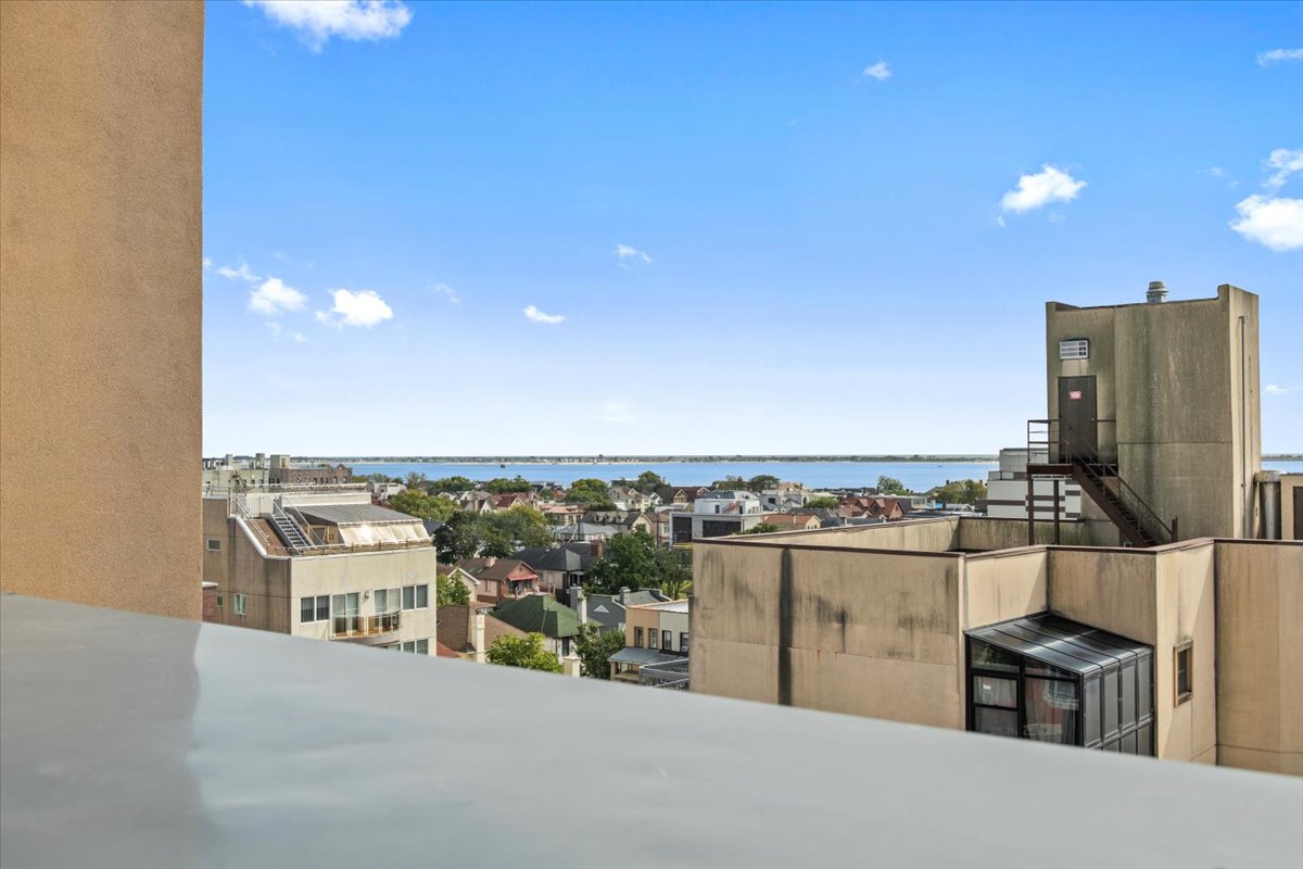 104 West End Avenue, Unit PH1 Brooklyn, NY 11235 - Photo 15 of 23