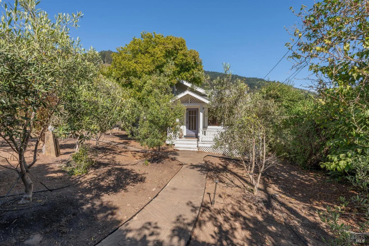 $3,680,000 | 40 Laurel Avenue, Stinson Beach, CA 94970