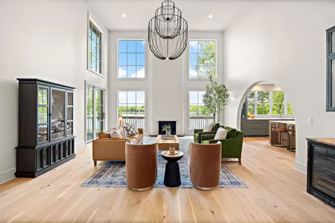 $3,500,000 | Address Upon Request, Cornelius, NC 28031