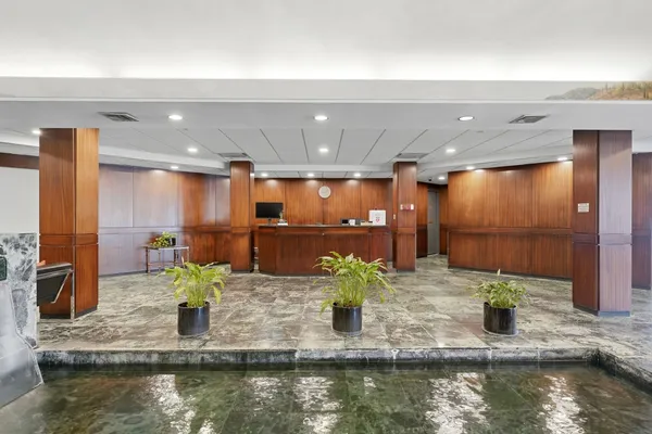 $370,000 | 609 West South Orange Avenue, Unit 4U, South Orange, NJ 07079