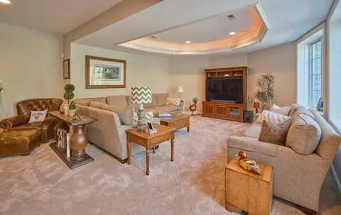 $2,375,000 | 10 Eastburn Drive, New Hope, PA 18938