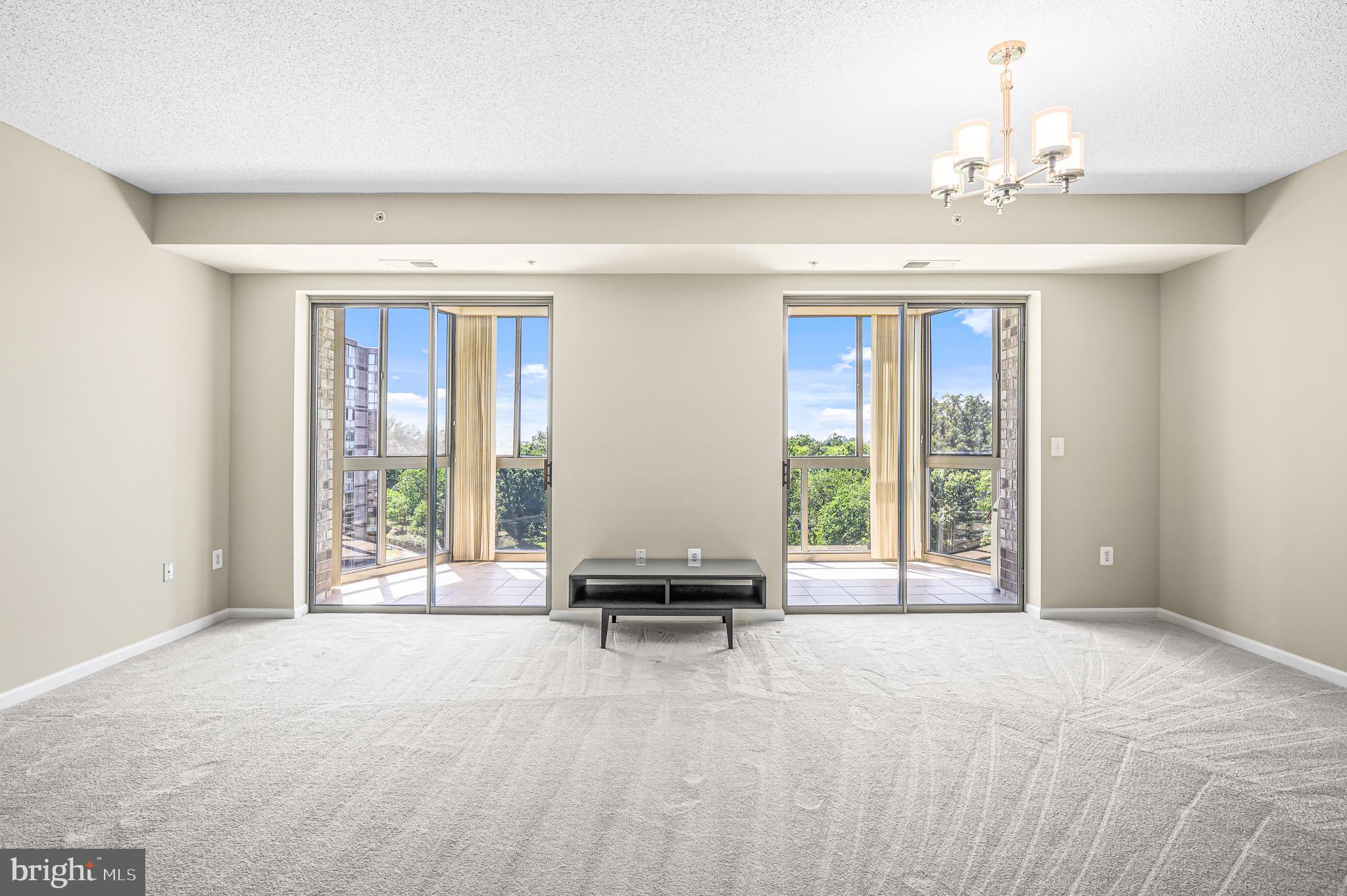 19355 Cypress Ridge Terrace, Unit 802 Leesburg, VA 20176 - Photo 4 of 41