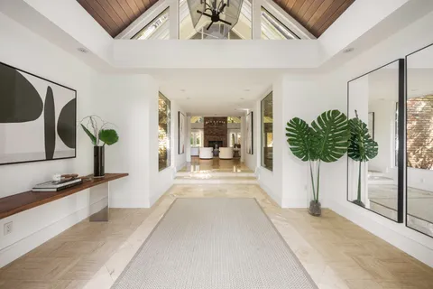 $18,500,000 | 9000 Arvida Drive, Coral Gables, FL 33156