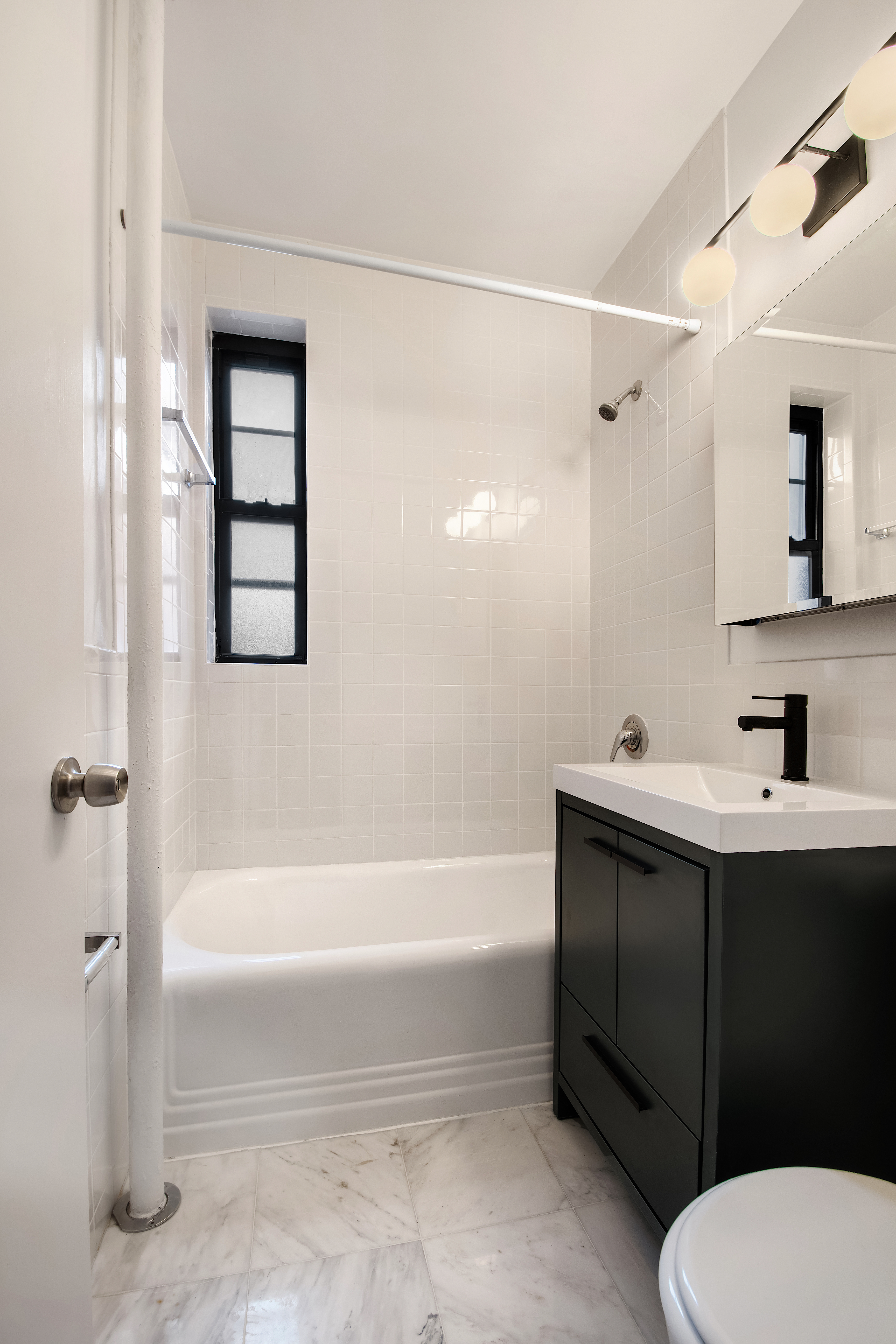 195 Prince Street, Unit 5E Manhattan, NY 10012 - Photo 6 of 9