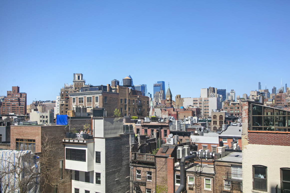 32 Washington Square West, Unit 7W Manhattan, NY 10011 - Photo 13 of 15