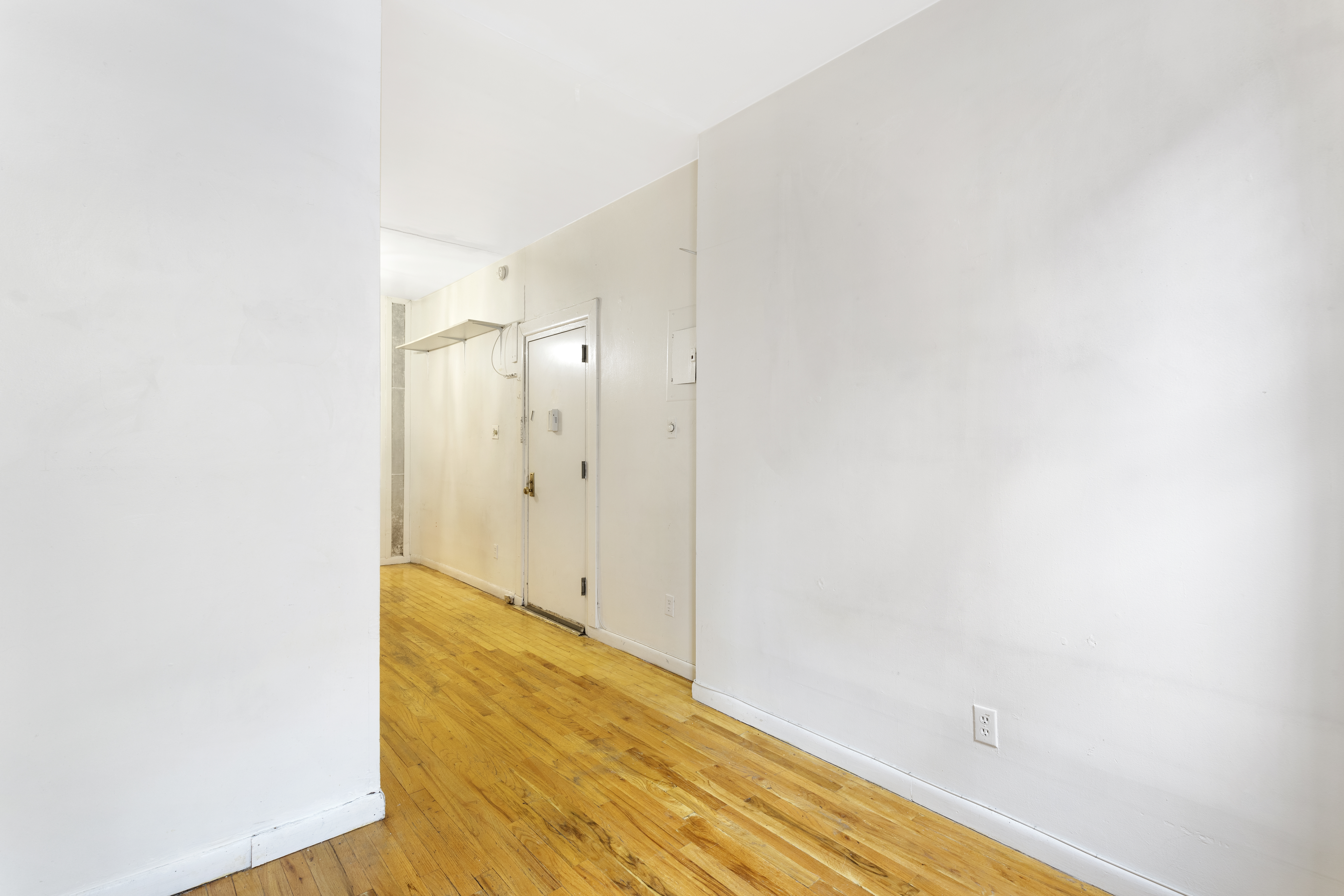 East 9th Street Manhattan, NY 10003 - Photo 7 of 10 Gallery Image 7