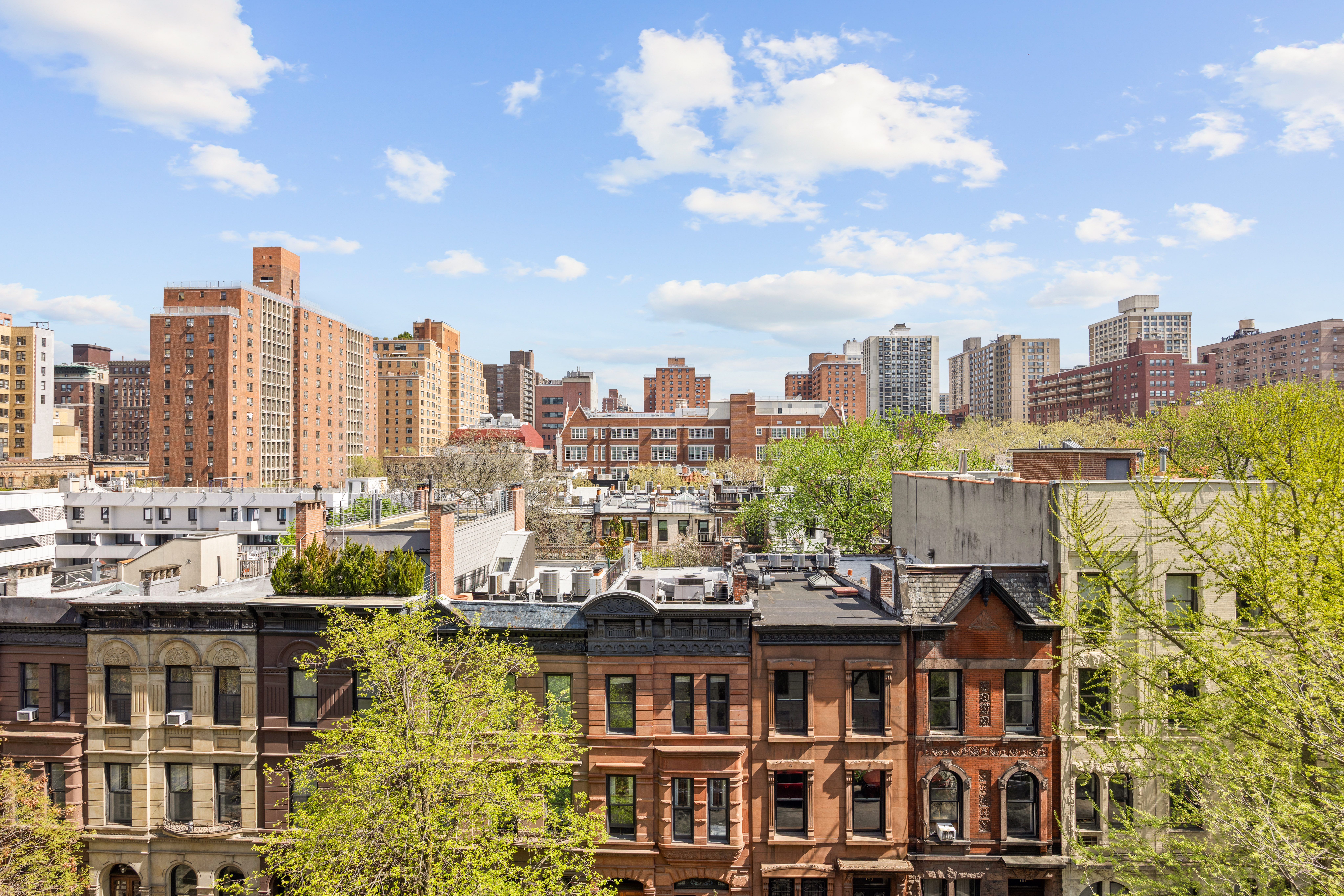 150 West 87th Street, Unit 7C Manhattan, NY 10024 - Photo 14 of 18 a view of a city with tall buildings