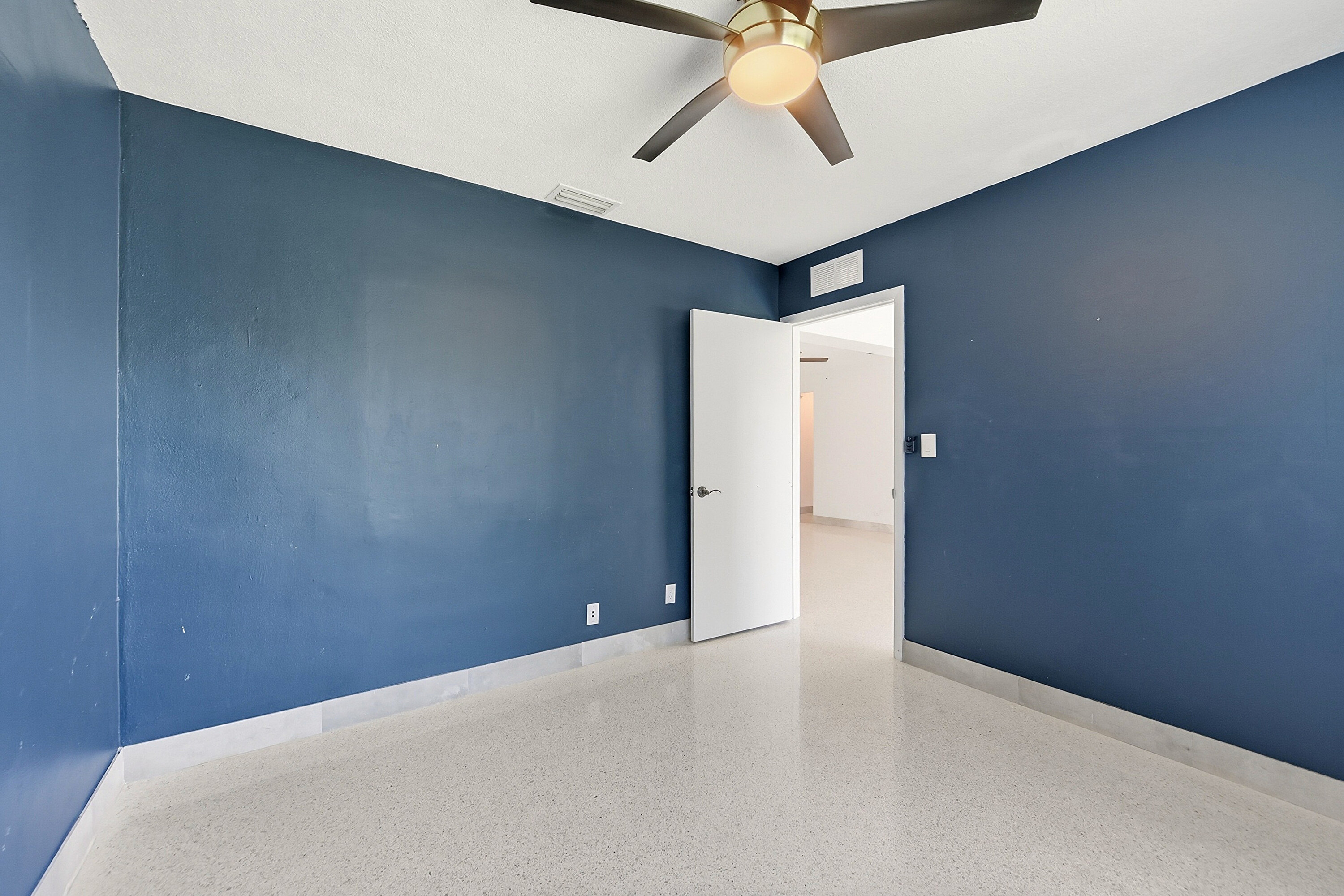 200 Northeast 28th Terrace Boca Raton, FL 33431 - Photo 26 of 59