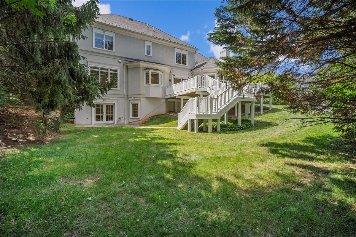 8413 Rapley Ridge Lane Potomac, MD 20854 - Photo 65 of 83
