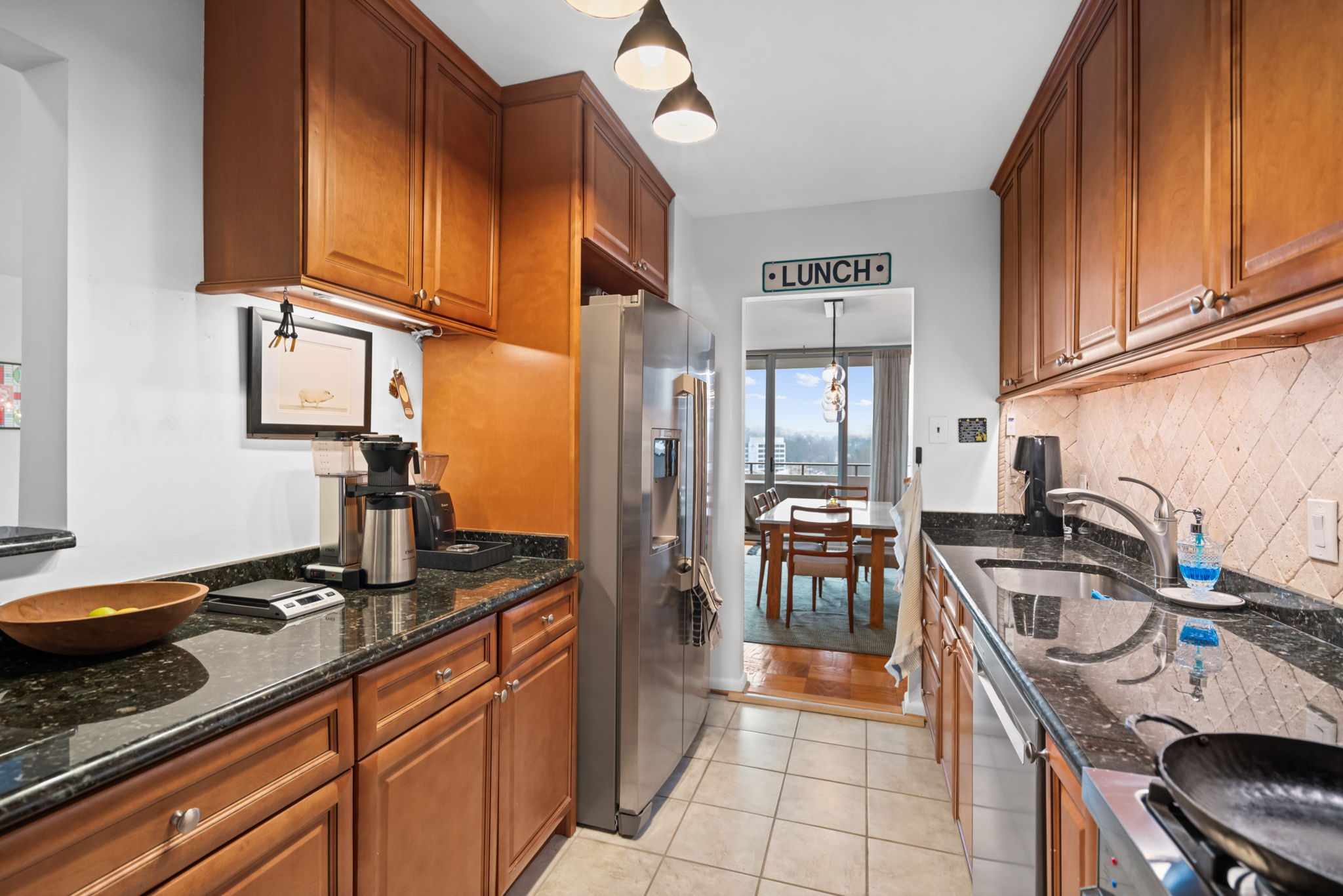 5101 River Road, Unit 901 Bethesda, MD 20816 - Photo 17 of 30