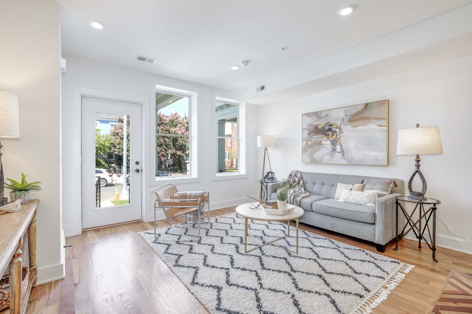 428 Manor Place Northwest, Unit 1 Washington, DC 20010 - Photo 11 of 27 a living room with furniture and a window