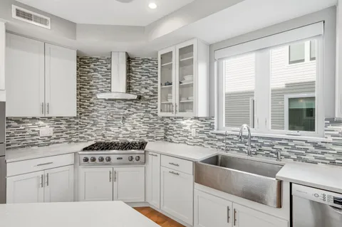 $1,150,000 | 604 North 4th Street, Philadelphia, PA 19123