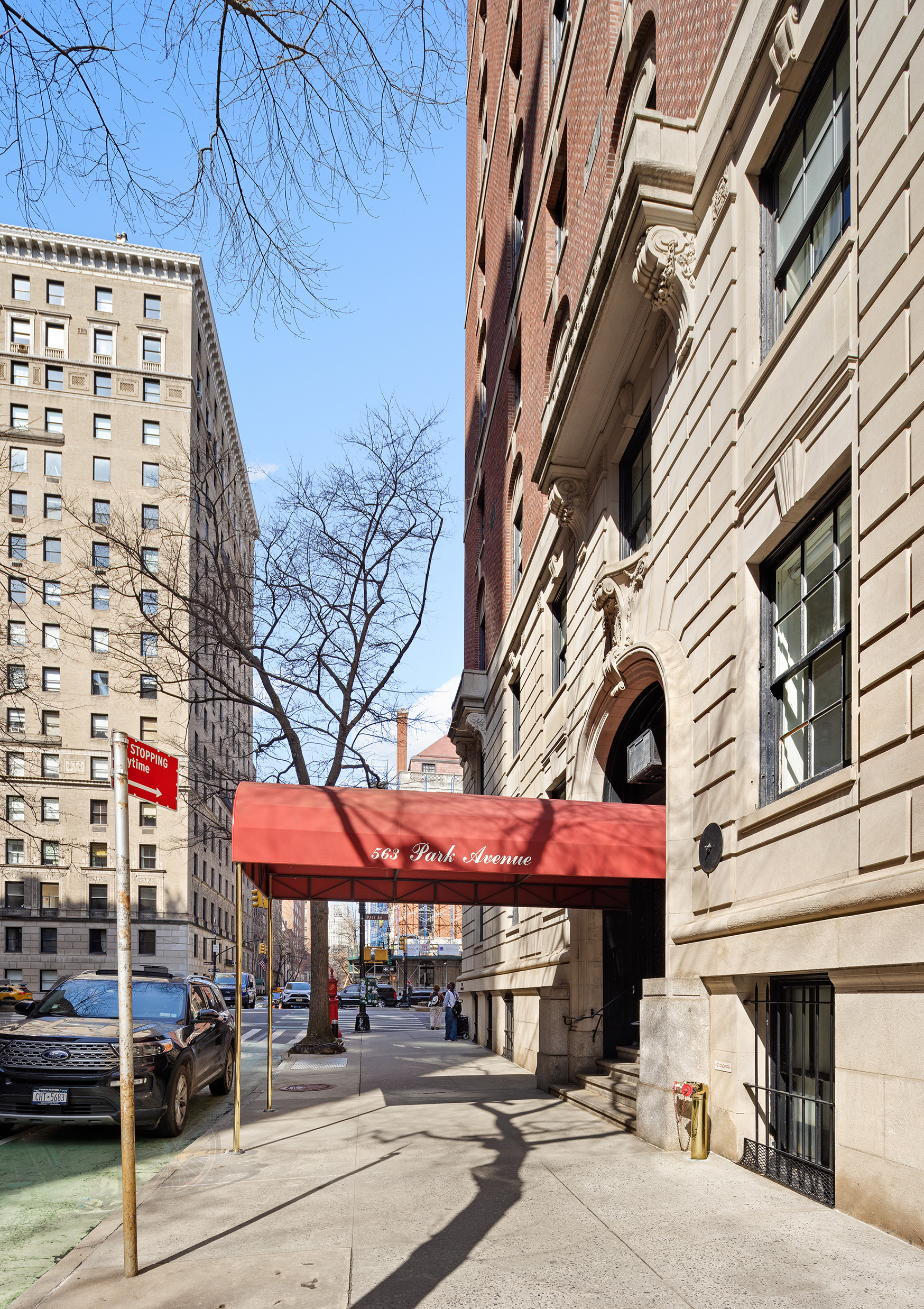 563 Park Avenue, Unit 4E Manhattan, NY 10065 - Photo 16 of 17 a view of a building with a patio