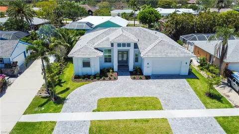 $1,580,000 | 554 North Barfield Drive, Marco Island, FL 34145