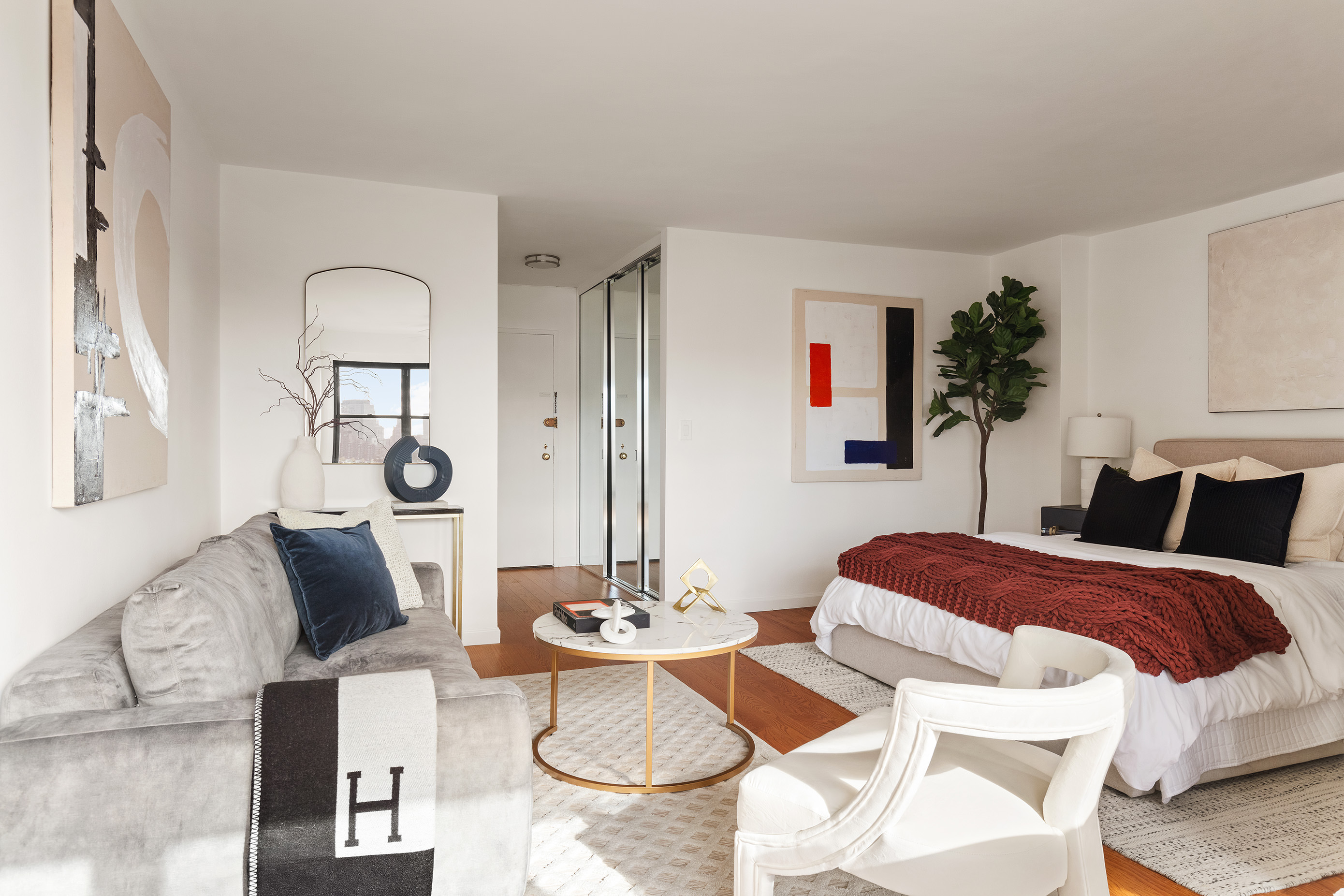 31 Jane Street, Unit 11E Manhattan, NY 10014 - Photo 8 of 11