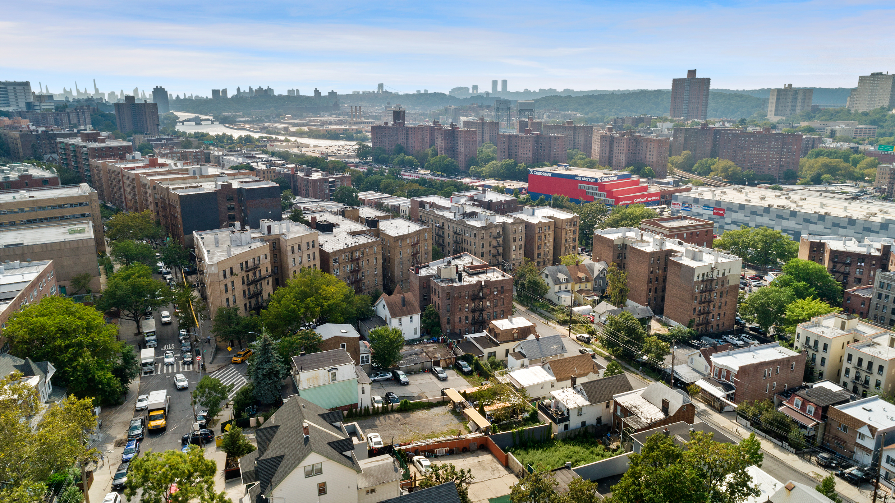 3060 Heath Avenue Bronx, NY 10463 - Photo 10 of 55