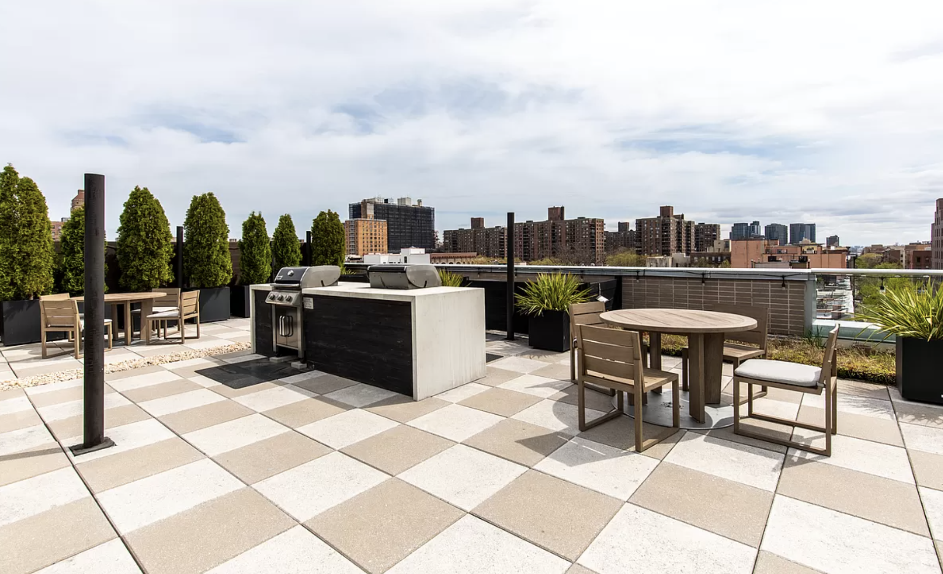 171 West 131st Street, Unit 620 Manhattan, NY 10027 - Photo 11 of 17 a view of dinning table and chairs in the terrace