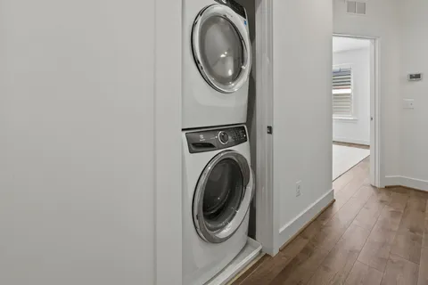 $995,000 | 3510 Bellflower Lane, Rockville, MD 20852