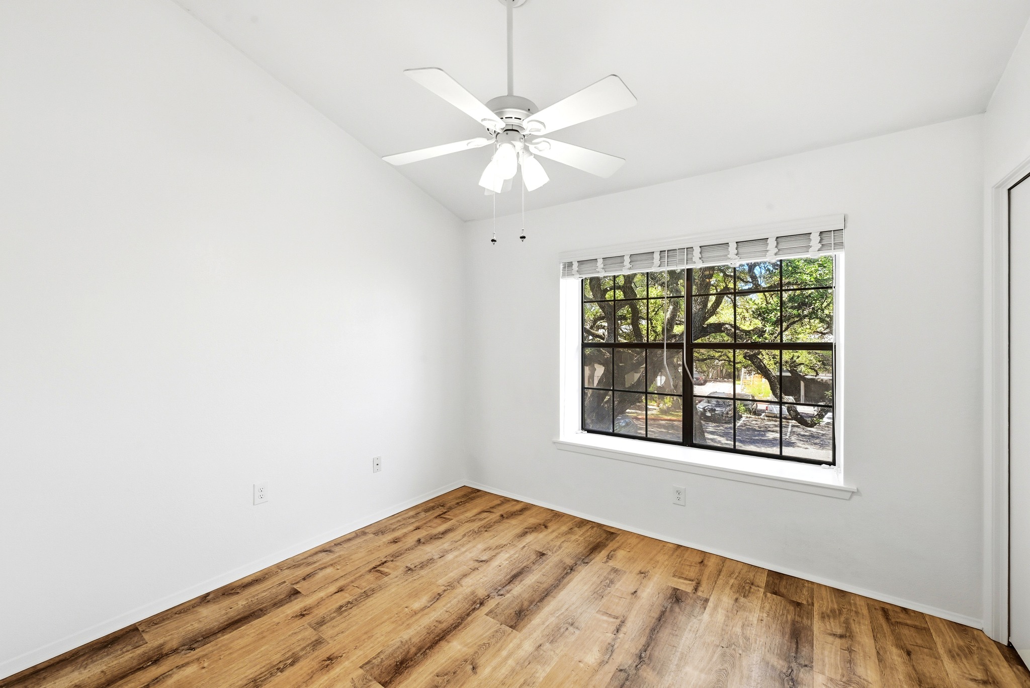2215 Post Road, Unit 1039 Austin, TX 78704 - Photo 30 of 41 Gallery Image 30