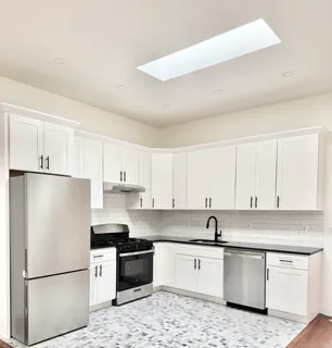 $5,995 | 383 Myrtle Avenue, Unit 3 | Fort Greene