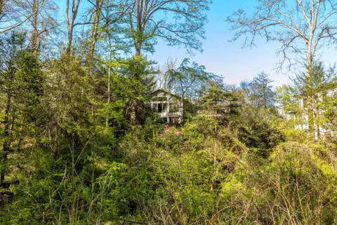 $1,875,000 | 1432 Waggaman Circle, McLean, VA 22101