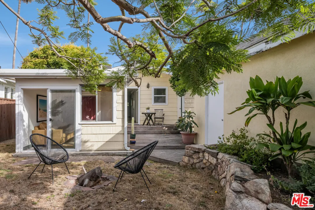 $1,650,000 | 703 Boccaccio Avenue, Venice, CA 90291