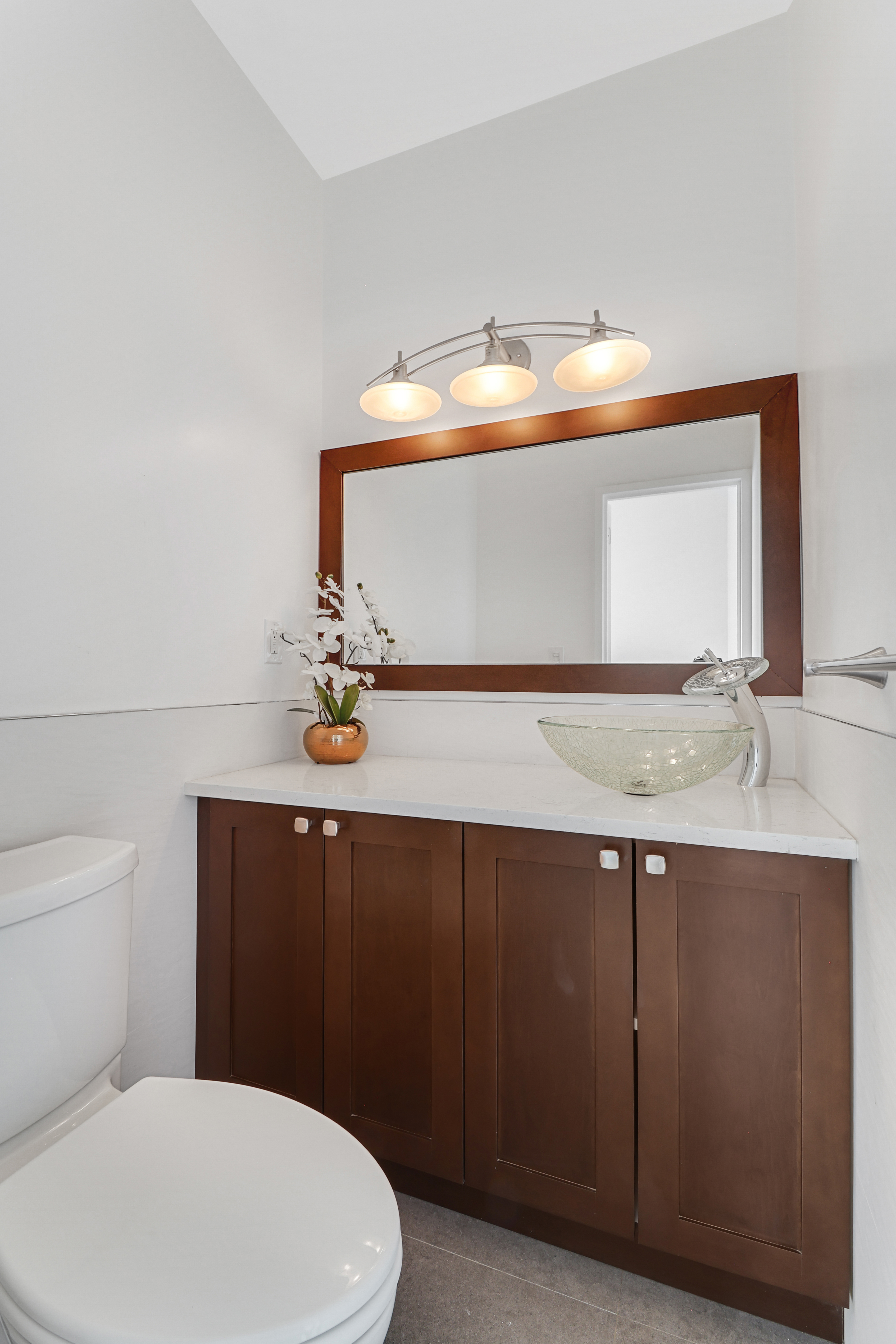 167 East 61st Street, Unit 30E Manhattan, NY 10065 - Photo 12 of 17