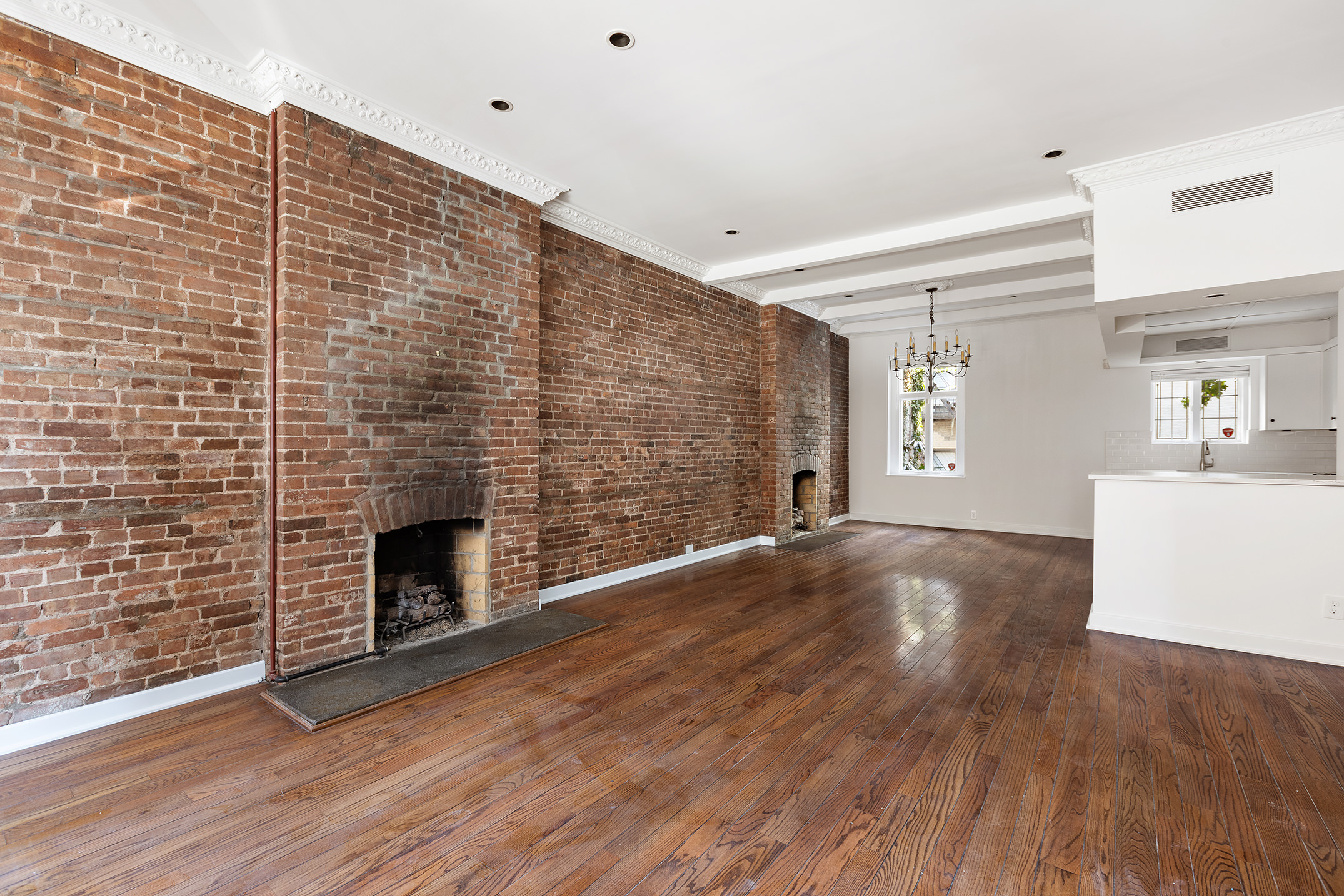 241 Waverly Place, Unit TRIPLEX Manhattan, NY 10014 - Photo 5 of 16