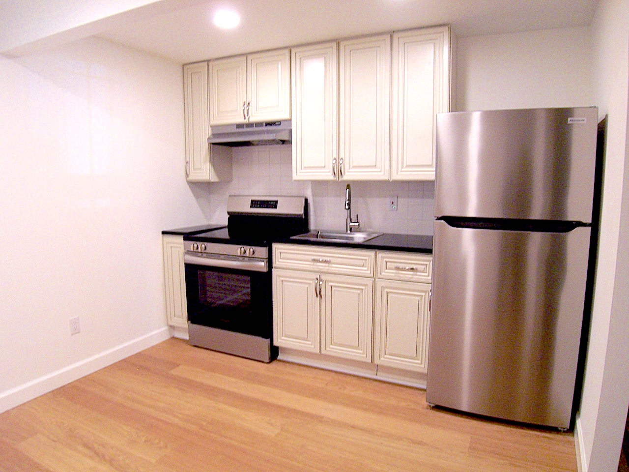554 Decatur Street, Unit 1 Brooklyn, NY 11233 - Photo 5 of 8