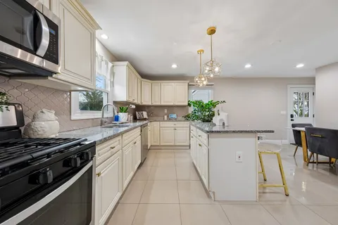 $599,000 | 1269 Crescent Avenue, Roselle, NJ 07203