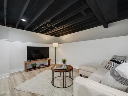 $499,900 | 10630 South Keeler Avenue, Oak Lawn, IL 60453