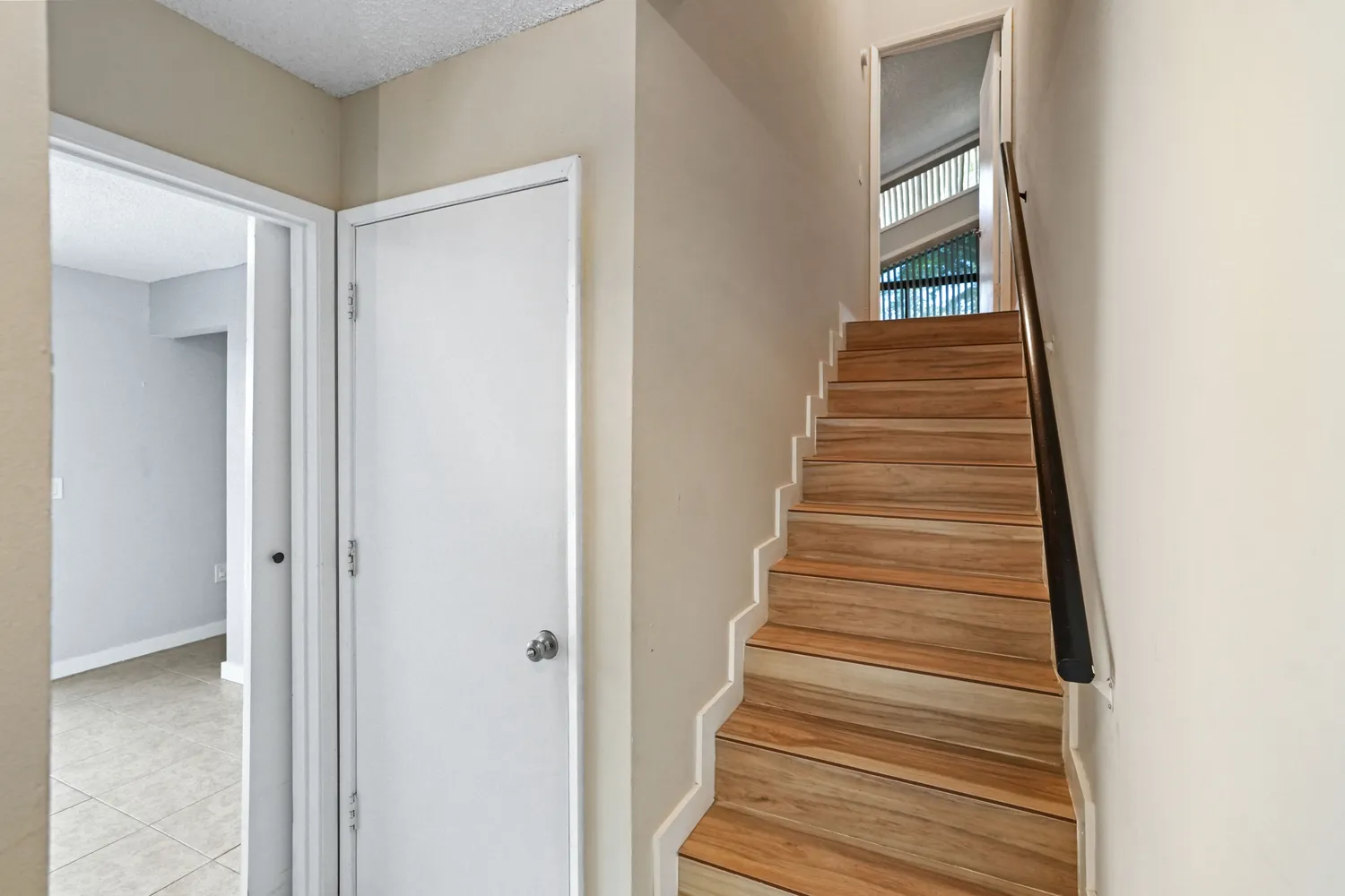 $455,000 | 9568 Boca Gardens Parkway, Unit B, Boca Raton, FL 33496