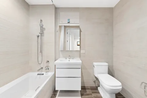 $3,475,000 | 285 West 110th Street, Unit 9B | Harlem