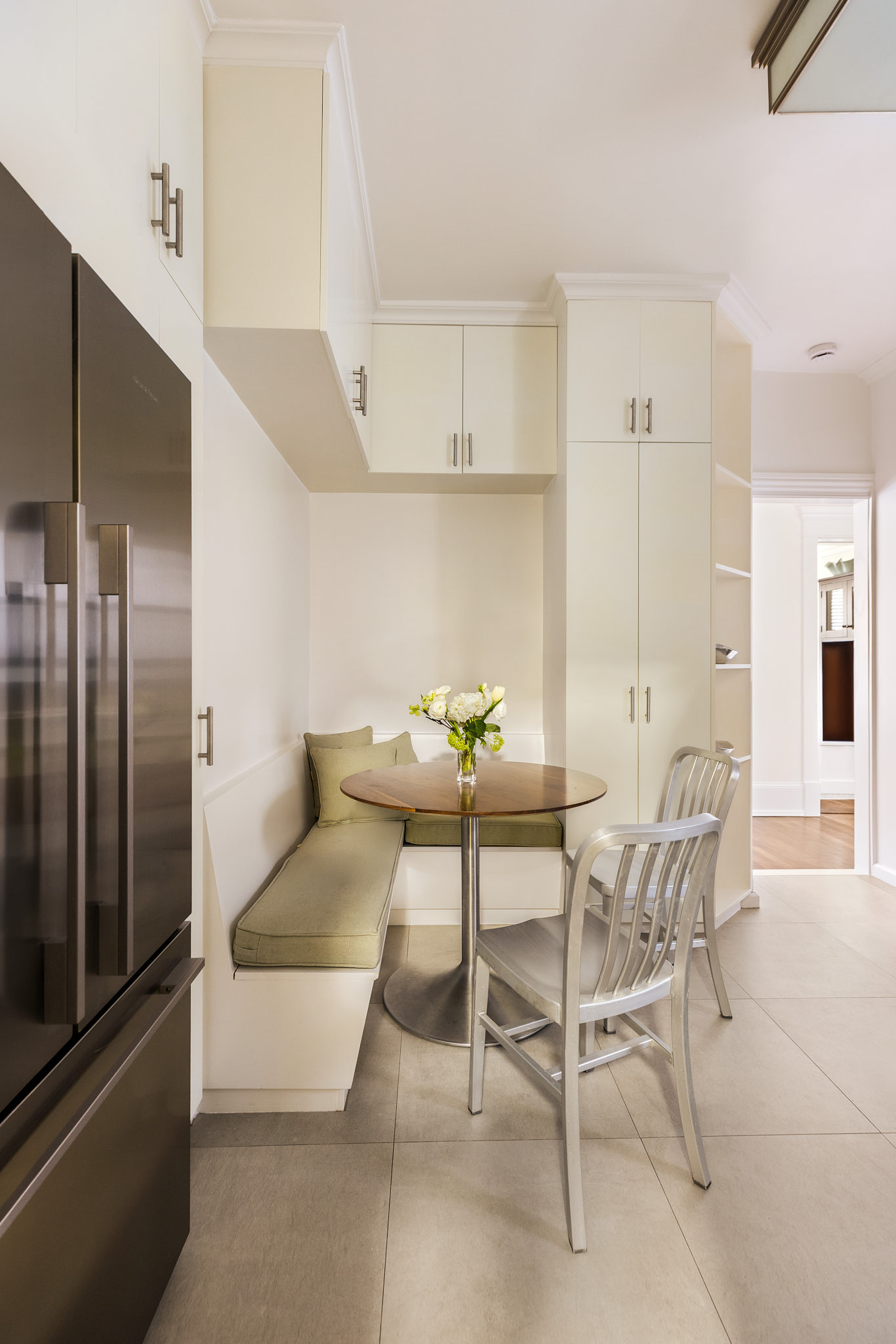 114 East 84th Street, Unit 3D Manhattan, NY 10028 - Photo 3 of 11 a view of a dining room with furniture