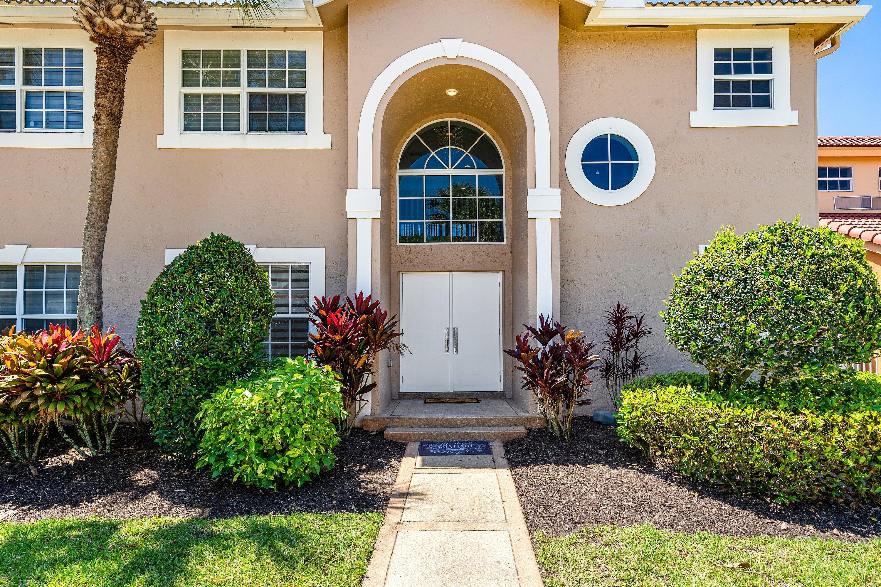 10616 Wheelhouse Circle Boca Raton, FL 33428 - Photo 4 of 84 Gallery Image 4