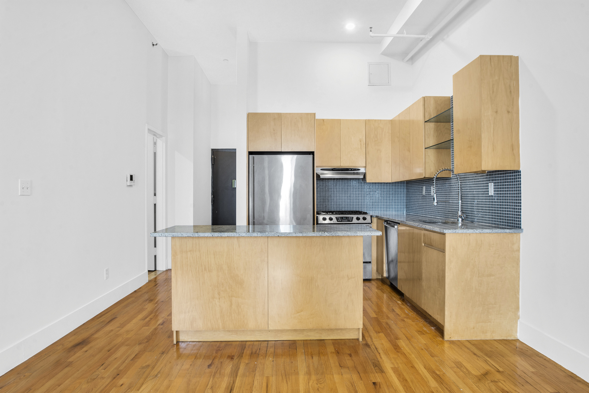 91 Grand Avenue, Unit 3G Brooklyn, NY 11205 - Photo 9 of 20