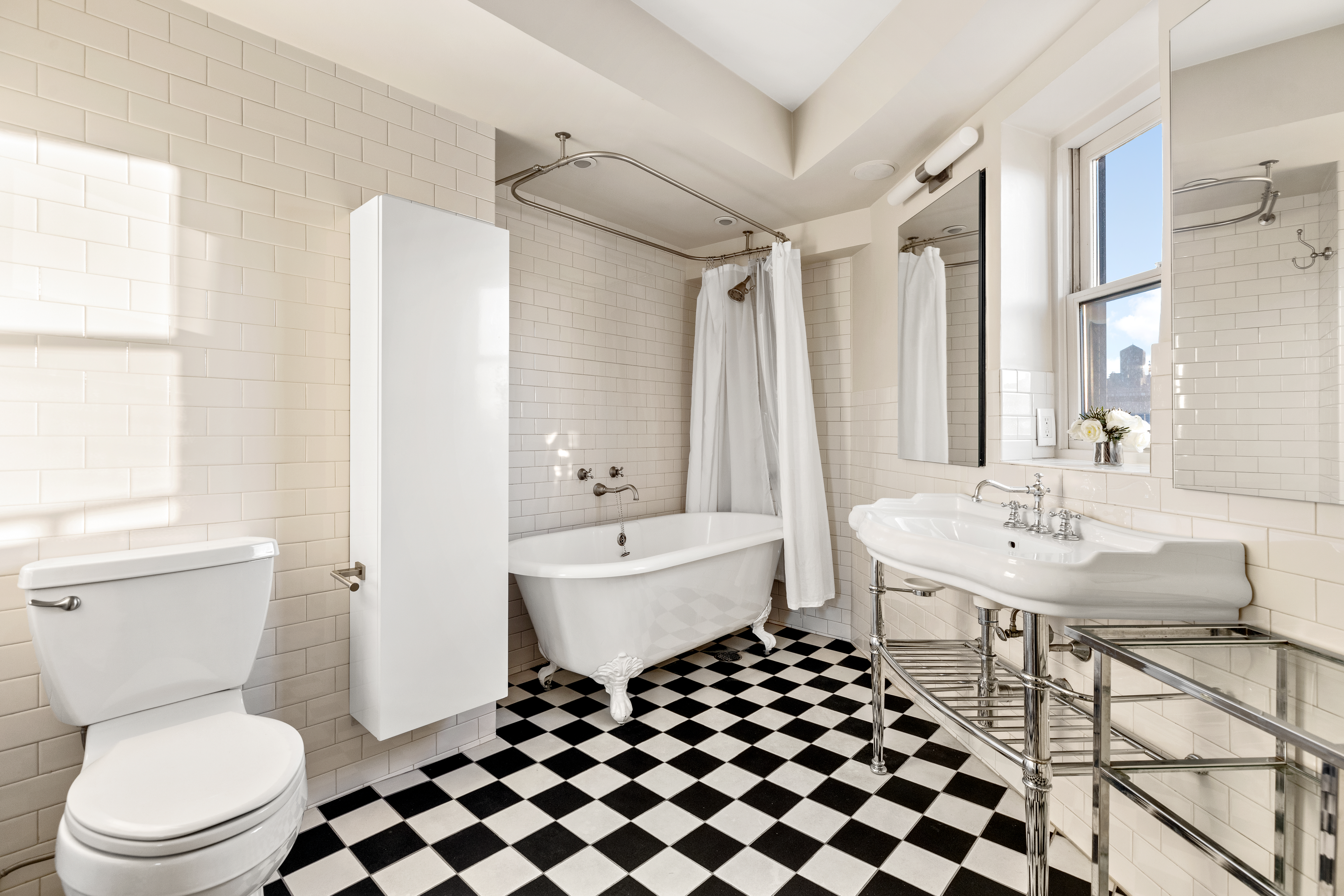 45 West 10th Street, Unit PHAB Manhattan, NY 10011 - Photo 14 of 23