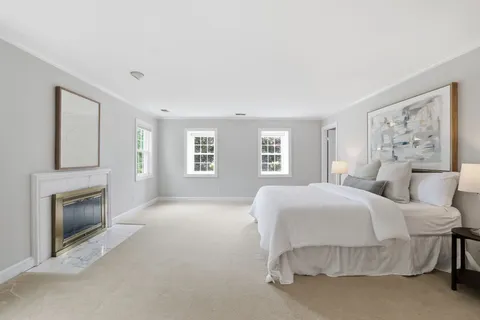 $1,325,000 | 14200 White Water Way, Darnestown, MD 20878