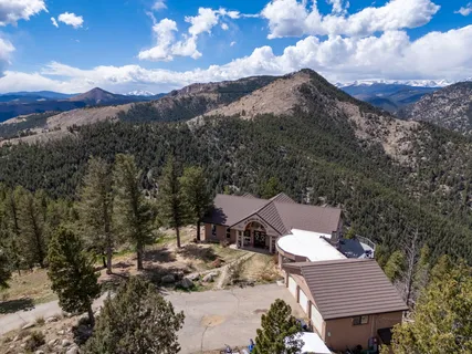 $2,100,000 | 323 Overlook Lane, Boulder, CO 80302