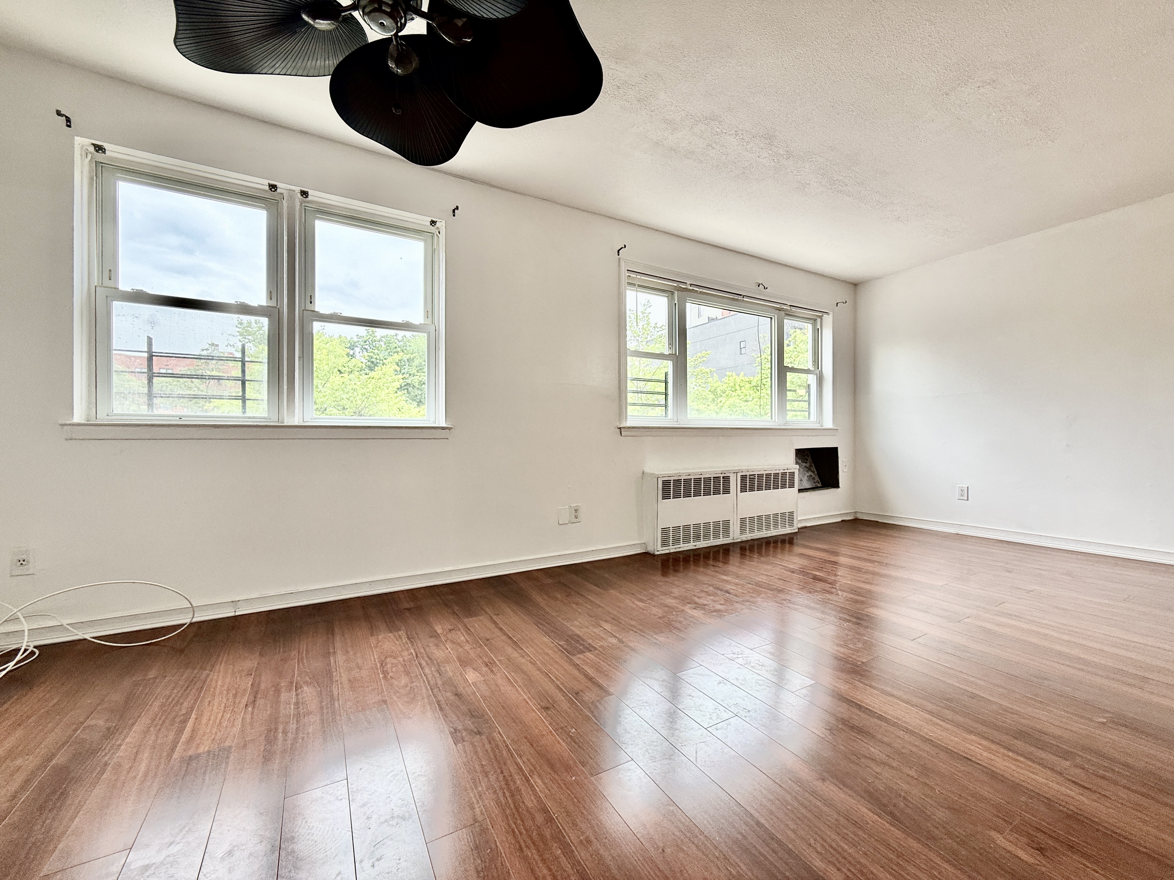257 Newkirk Avenue, Unit 3 Brooklyn, NY 11230 - Photo 1 of 10