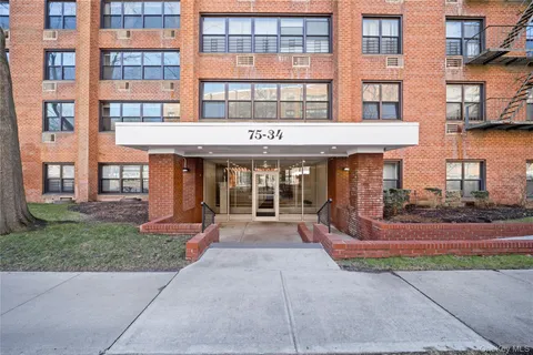 $480,000 | 75-34 Bell Boulevard, Unit LD | Oakland Gardens