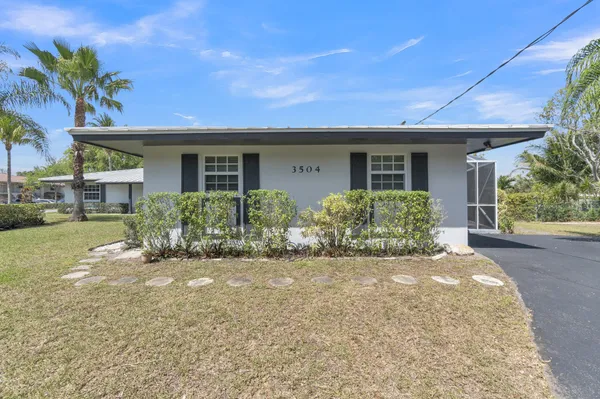 $2,800 | 3504 Northwest 85th Avenue, Unit B, Coral Springs, FL 33065