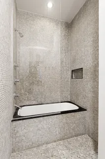 $2,095,000 | 100 Hudson Street, Unit 4D | TriBeCa