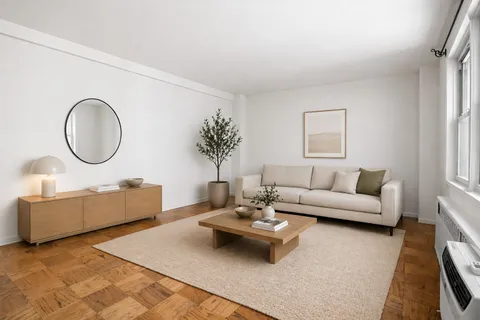 $625,000 | 141 East 55th Street, Unit 9G | Midtown East