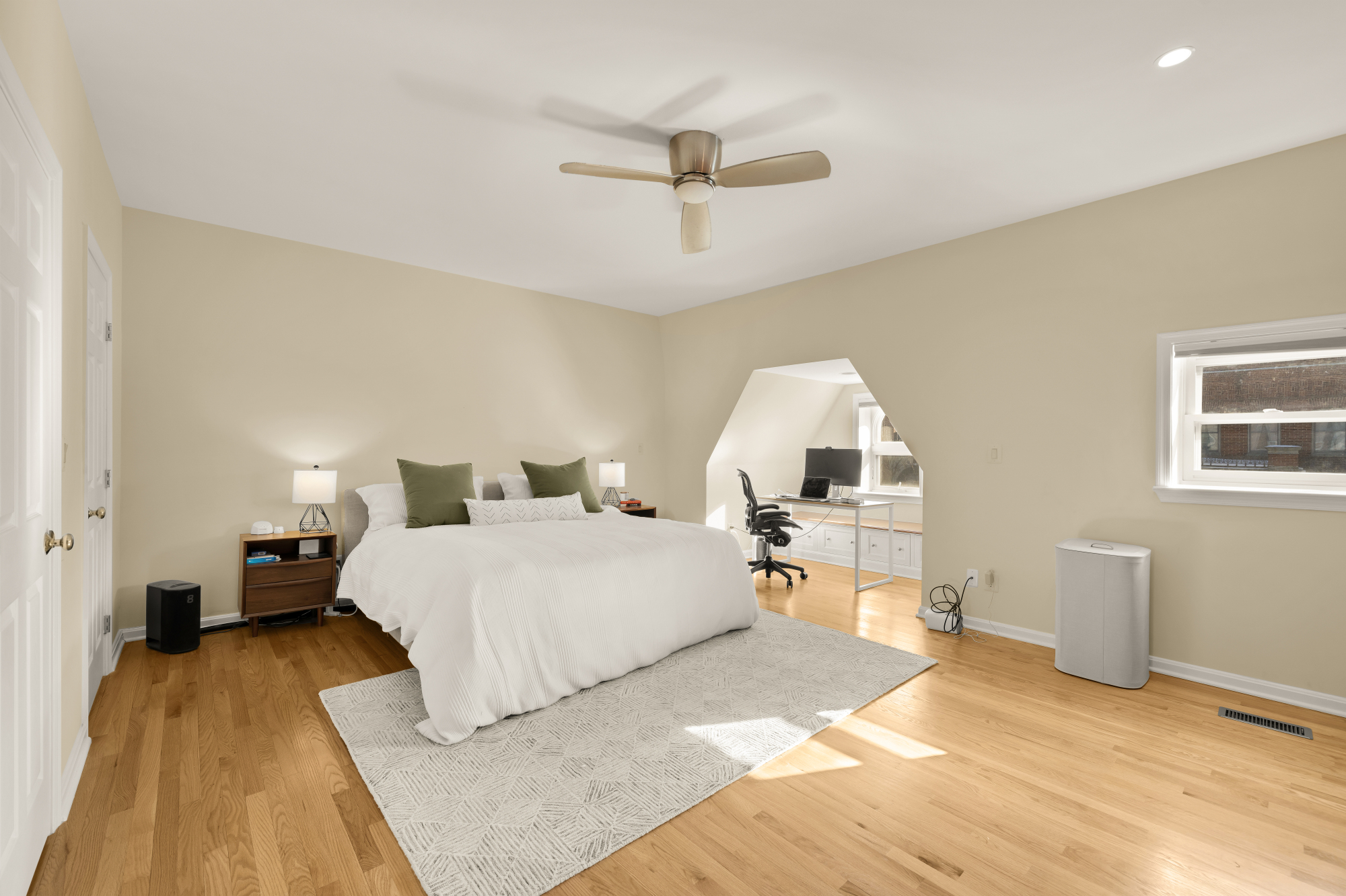 1325 R Street Northwest, Unit B Washington, DC 20009 - Photo 32 of 46