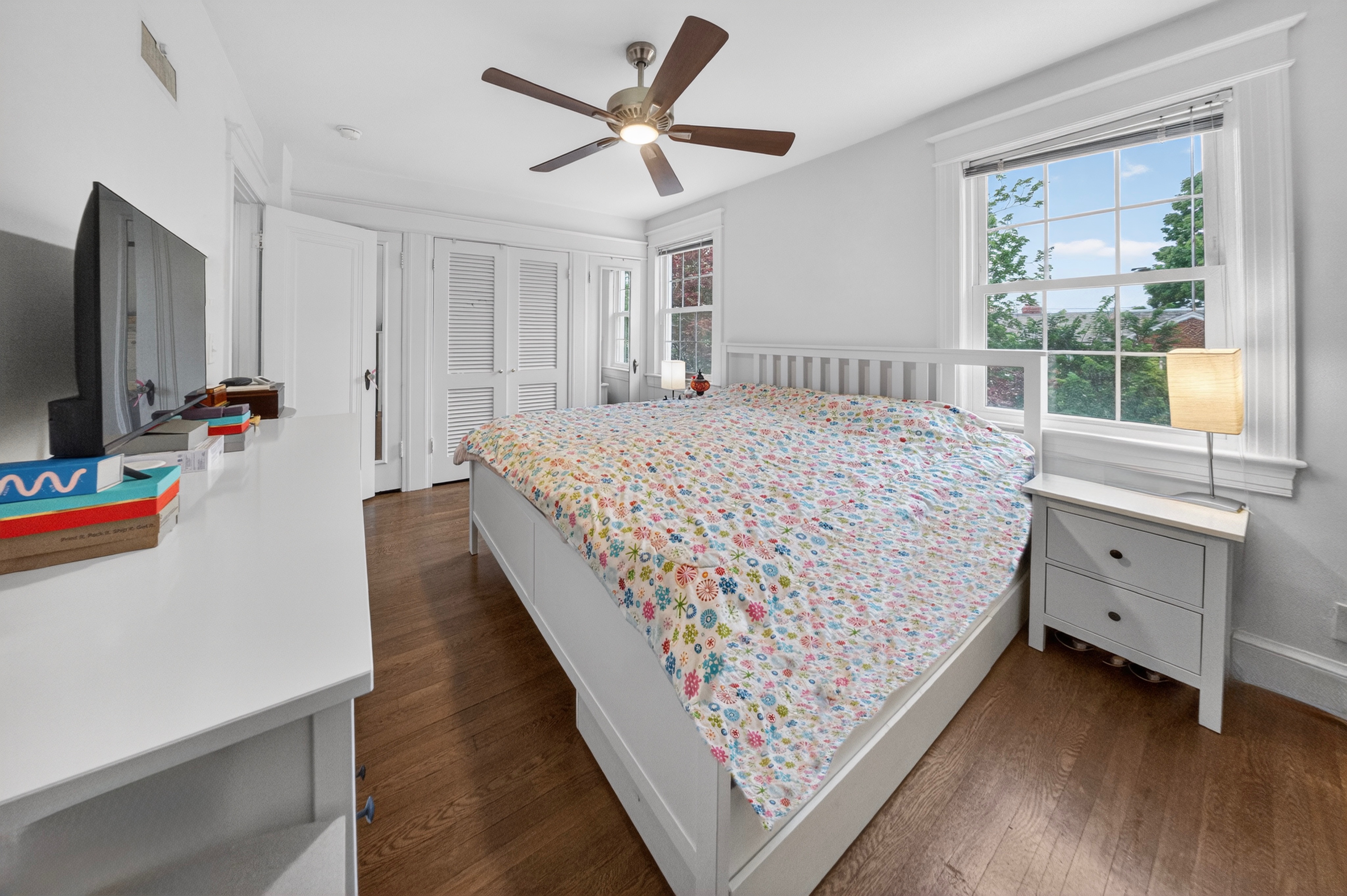 2226 39th Place Northwest Washington, DC 20007 - Photo 16 of 29