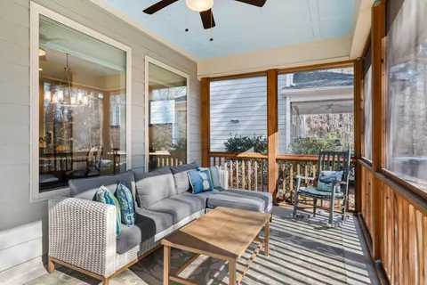 $645,000 | 105 Medfield Court, Chapel Hill, NC 27517