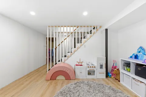 Contact Agent | 55 Thistle Street, Lynn, MA 01905