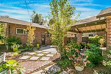 2025 Grape Street Denver, CO 80207 - Photo 17 of 23