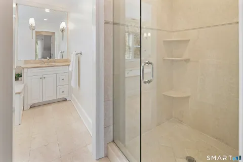 $2,995,000 | 9 Point O Woods Road South, Darien, CT 06820